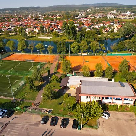 Swiss Plus Hotel Bihać Kültér fotó