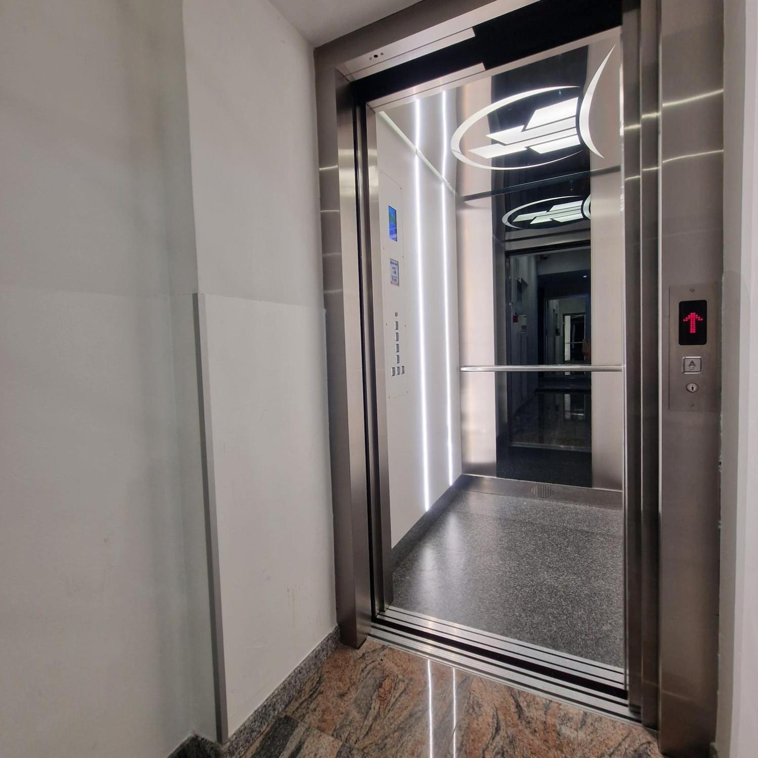 Swiss Plus Hotel Bihać Kültér fotó