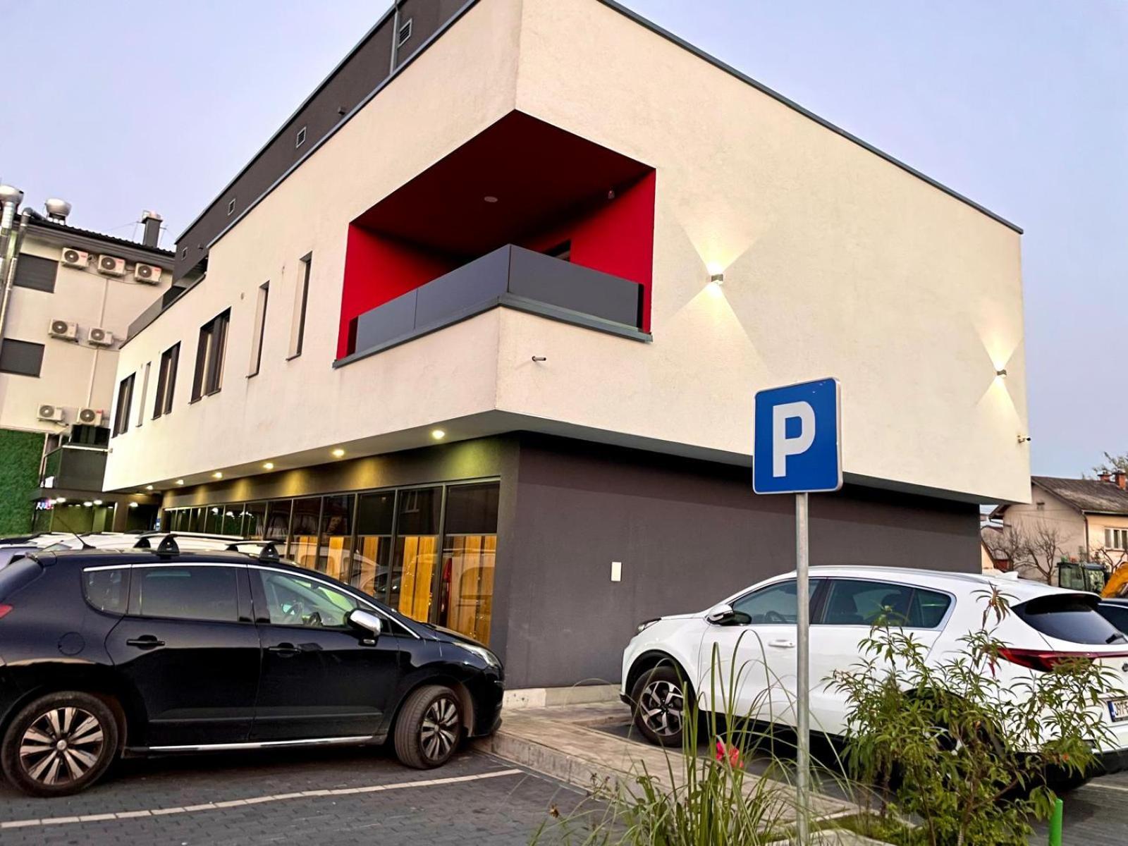 Swiss Plus Hotel Bihać Kültér fotó