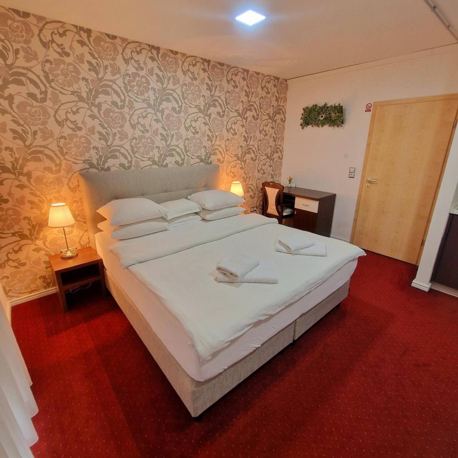 Swiss Plus Hotel Bihać Kültér fotó